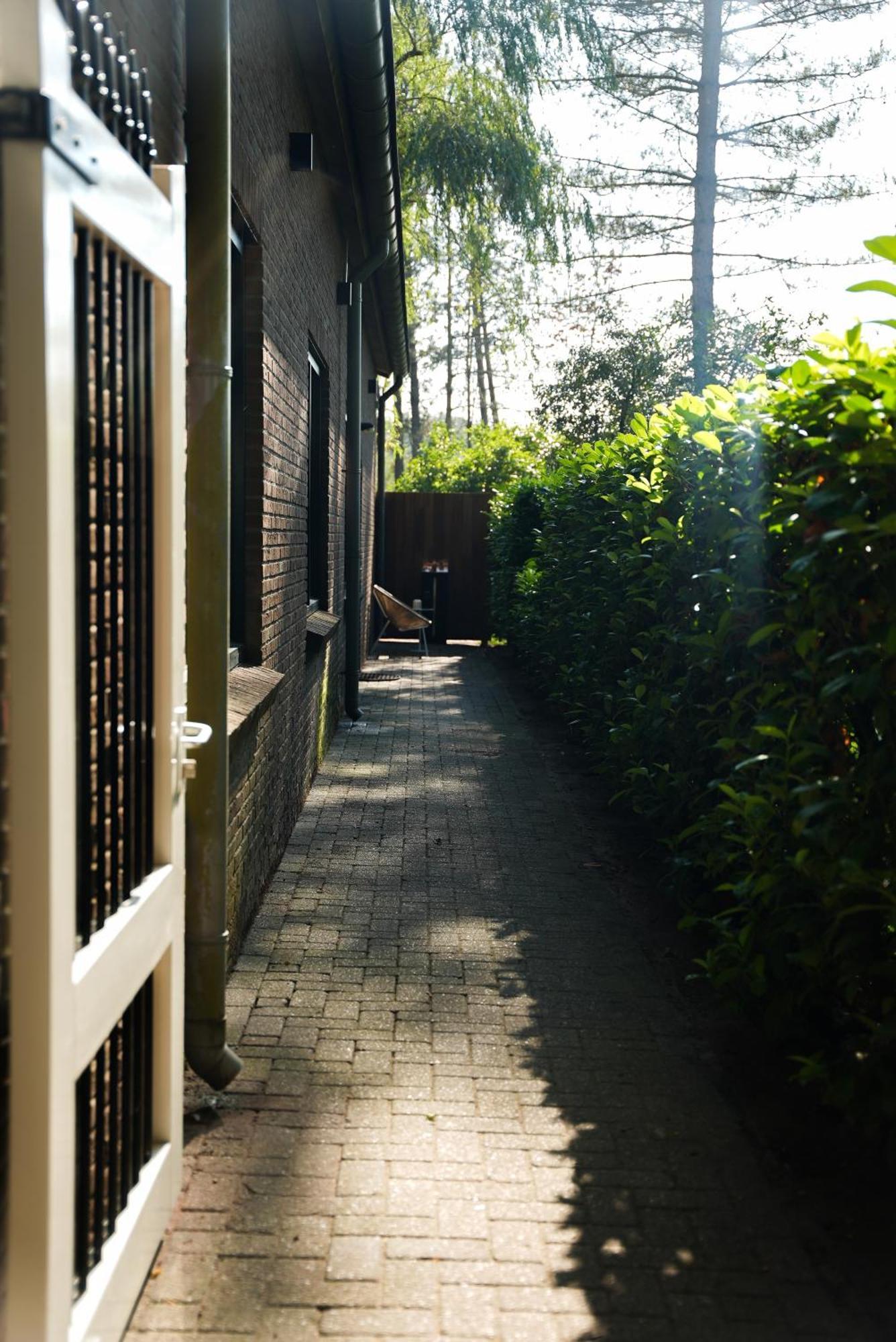 The Lodge Bed & Wellness Oisterwijk Sauna, Jacuzzi, Luxury Moergestel Экстерьер фото