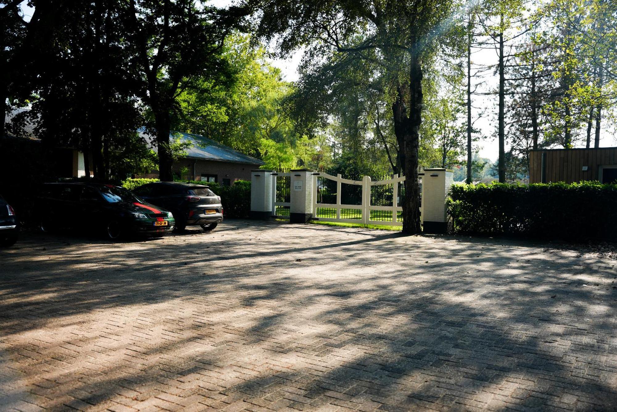 The Lodge Bed & Wellness Oisterwijk Sauna, Jacuzzi, Luxury Moergestel Экстерьер фото
